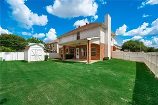 2609 Creekbend Dr, Arlington, TX 76001 - Photo 23