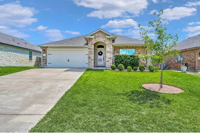 3200 Keathley Drive, Lorena, TX 76655 - Photo 1
