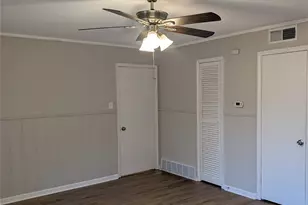 6413 Lambeth Ln, Fort Worth, TX 76112 - Photo 17