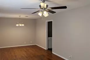 6413 Lambeth Ln, Fort Worth, TX 76112 - Photo 5