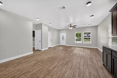 1719 Park Street, Commerce, TX 75428 - Photo 3