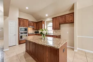 1404 Ashby Dr, Lewisville, TX 75067 - Photo 11