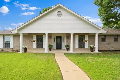1814 Lakeridge Drive, Weatherford, TX 76087 - Photo 3