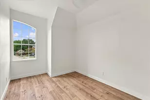 900 Blossomwood Ct, Arlington, TX 76017 - Photo 27