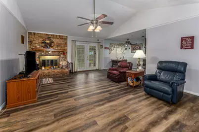 1620 Edge Hill Road, Benbrook, TX 76126 - Photo 3
