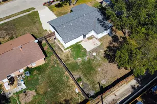 512 E Tyler St, Richardson, TX 75081 - Photo 31