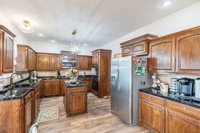 8325 Thompson Parkway, Abilene, TX 79606 - Photo 3