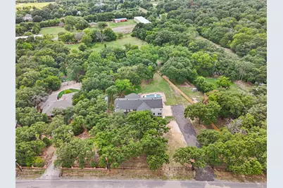 5860 Newt Patterson Road, Mansfield, TX 76063 - Photo 1