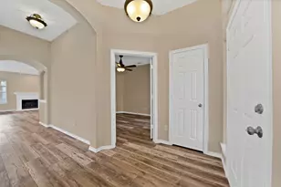 9809 Havenway Dr, Denton, TX 76226 - Photo 7