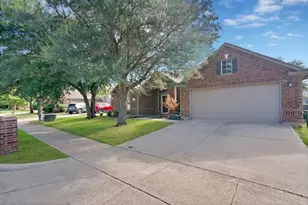 9809 Havenway Dr, Denton, TX 76226 - Photo 3
