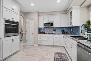 5004 Valleyside Dr, Fort Worth, TX 76123 - Photo 11