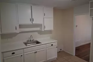 2416 22nd St, Fort Worth, TX 76106 - Photo 5