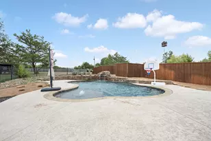 315 Cedar Hill Cir, Lowry Crossing, TX 75407 - Photo 5