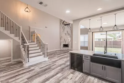 10305 Stoneside Trail, Fort Worth, TX 76244 - Photo 5