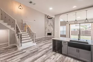 10305 Stoneside Trl, Fort Worth, TX 76244 - Photo 5