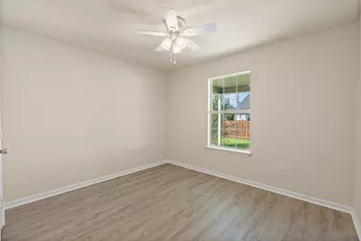 801 Trinity Street, Cleburne, TX 76031 - Photo 21