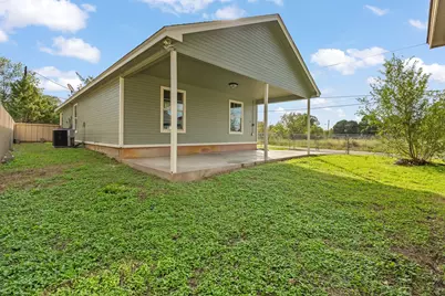 801 Trinity Street, Cleburne, TX 76031 - Photo 5