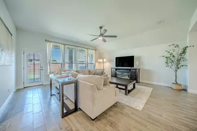 5925 Lovills Creek, Fort Worth, TX 76179 - Photo 5