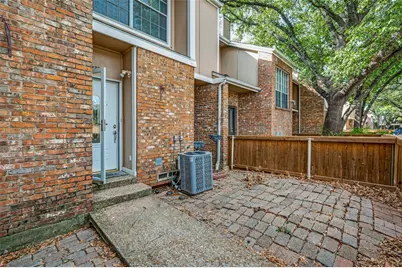 2320 Northlake Court, Irving, TX 75038 - Photo 3