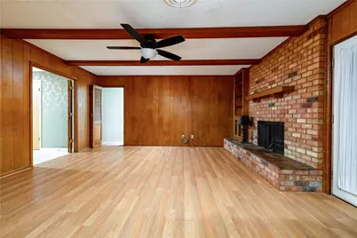 3805 Fenton Avenue, Fort Worth, TX 76133 - Photo 11