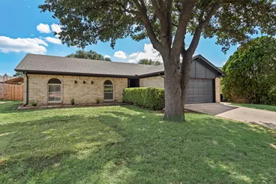 3021 Meadowmoor Street, Fort Worth, TX 76133 - Photo 3