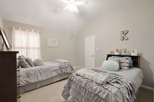 11616 Twining Branch Cir, Fort Worth, TX 76052 - Photo 35