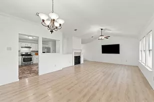 2104 Ruidoso Dr, Waco, TX 76712 - Photo 3