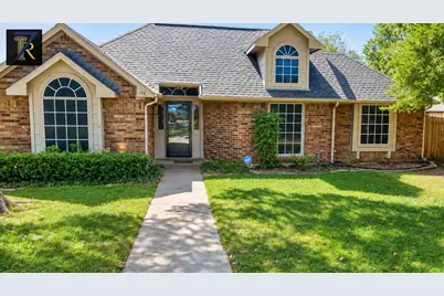 112 Wildwood, DeSoto, TX 75115 - Photo 1