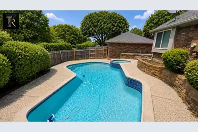 112 Wildwood, DeSoto, TX 75115 - Photo 13