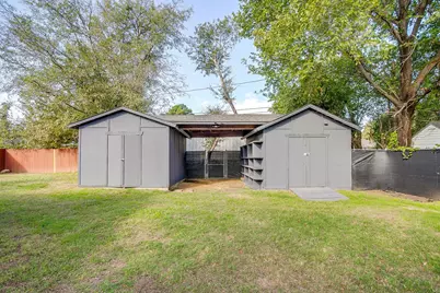 109 Briarwood Drive, Kennedale, TX 76060 - Photo 27