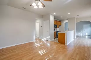 109 Briarwood Dr, Kennedale, TX 76060 - Photo 7