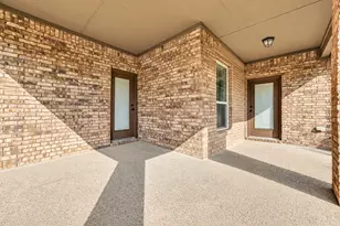 5801 Mira Lago Ln, Arlington, TX 76017 - Photo 31