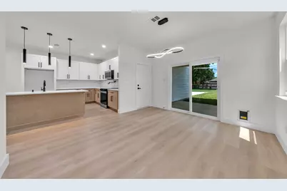 3639 Pueblo Street, Dallas, TX 75212 - Photo 3
