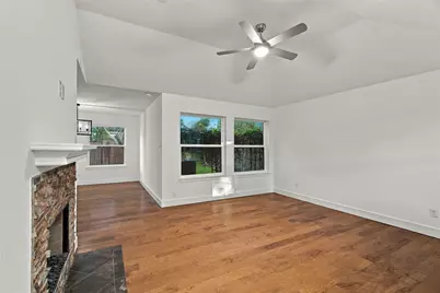 1704 Overlook Drive, Grapevine, TX 76051 - Photo 7