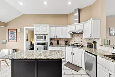 335 Linhurst Drive, Murphy, TX 75094 - Photo 13