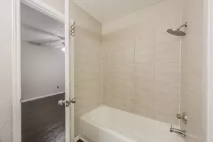 1712 Baird Farm Cir, Arlington, TX 76006 - Photo 33