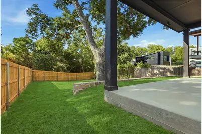 1721 Ave B, Dallas, TX 75203 - Photo 19