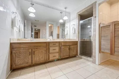 2033 Oakmeadow Street, Bedford, TX 76021 - Photo 15