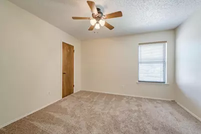 2033 Oakmeadow Street, Bedford, TX 76021 - Photo 19