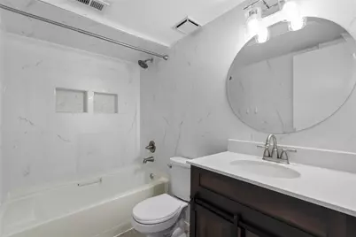 5928 Sandhurst Lane #127, Dallas, TX 75206 - Photo 17