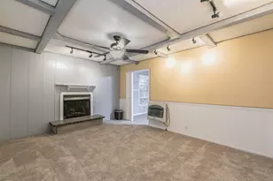 3729 Chenault St, Fort Worth, TX 76111 - Photo 5