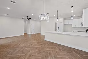 5404 Celina Ct, Granbury, TX 76048 - Photo 11