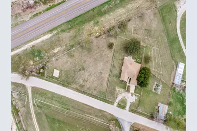 2209 Strader Road, Justin, TX 76247 - Photo 31