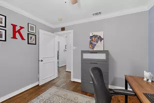 910 Sharpshire St, Grand Prairie, TX 75050 - Photo 25