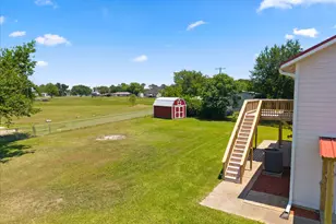 306 Lazy Cane Ranch Rd, Trinidad, TX 75163 - Photo 11