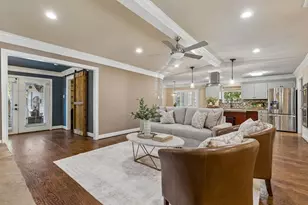 303 Ridgewood Dr, Richardson, TX 75080 - Photo 7