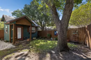 303 Ridgewood Dr, Richardson, TX 75080 - Photo 29