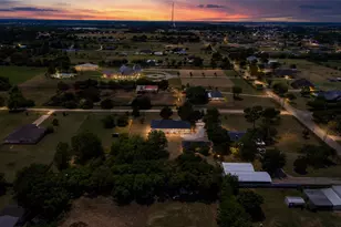 2913 County Rd 920, Crowley, TX 76036 - Photo 3