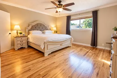 146 Village Estates Drive, Highland Village, TX 75077 - Photo 7