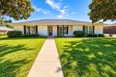 146 Village Estates Drive, Highland Village, TX 75077 - Photo 23